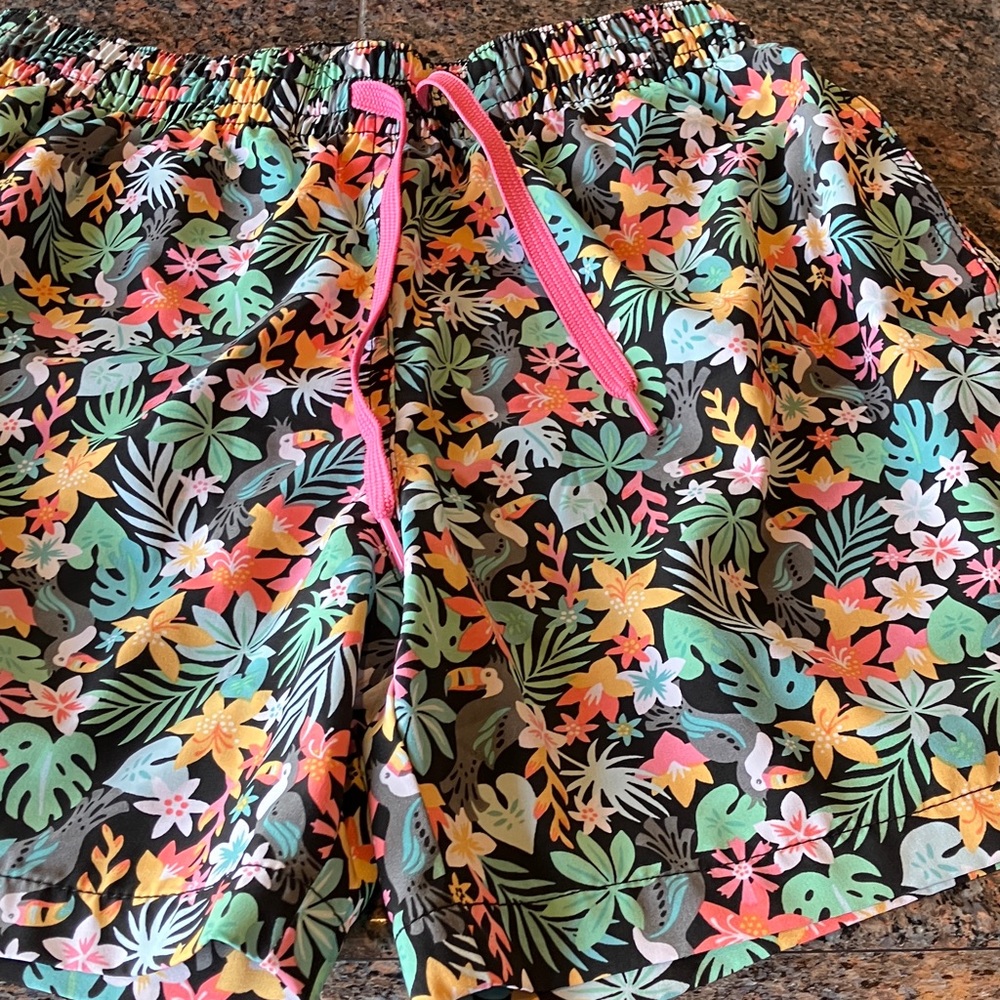 Chubbies Tropical Floral Men’s Swim Shorts